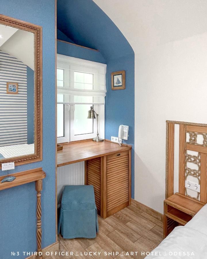 Lucky Ship Art Hotel Oldenburg Bagian luar foto