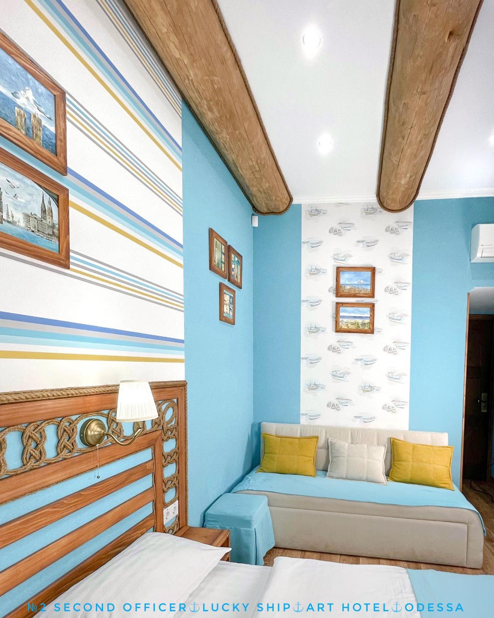 Lucky Ship Art Hotel Oldenburg Bagian luar foto
