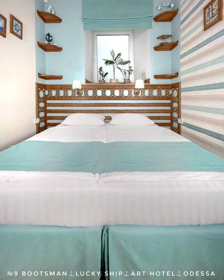 Lucky Ship Art Hotel Oldenburg Bagian luar foto